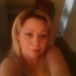 Meet your Posher, Virginia